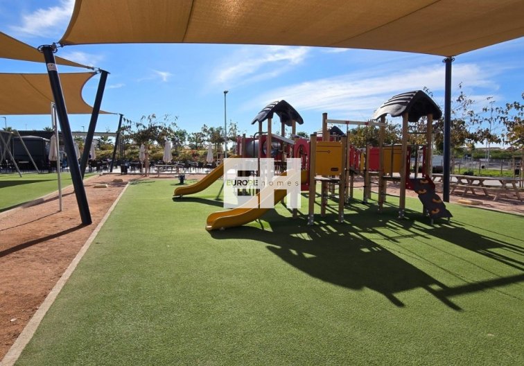 Segunda mano - villa - Torrevieja - Costa Blanca