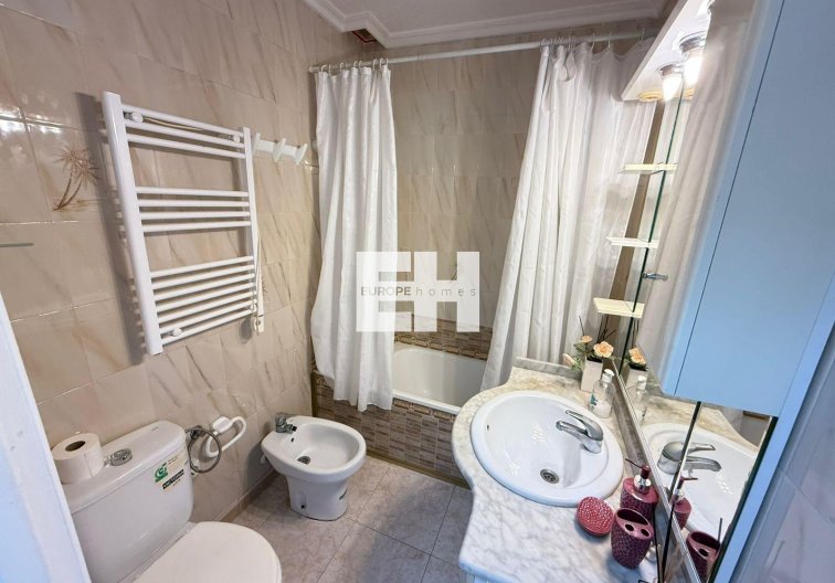 Segunda mano - town house - Torrevieja - Calas Blanca