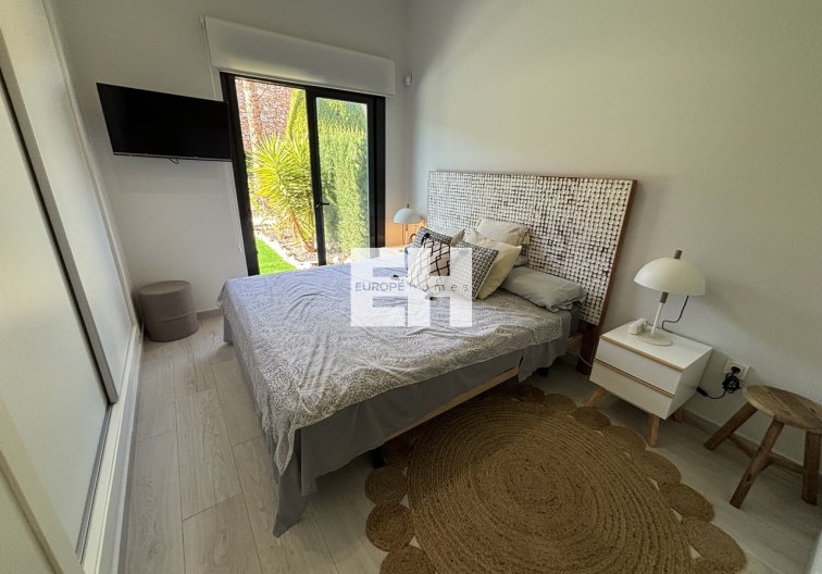 Segunda mano - Apartamento  - Villamartin - Costa Blanca