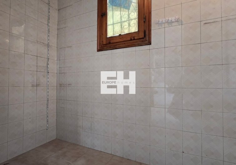 Segunda mano - villa - El Chaparral - Inland