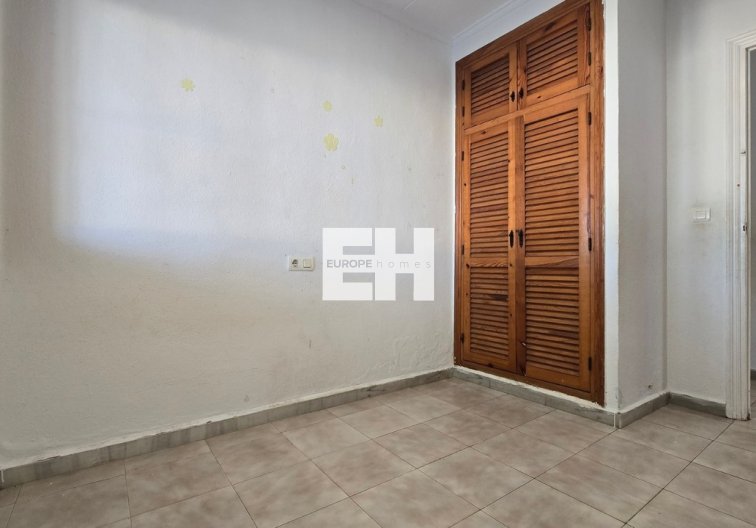 Segunda mano - villa - El Chaparral - Inland