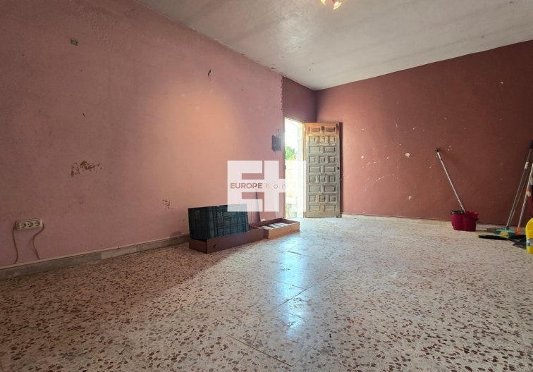 Segunda mano - villa - El Chaparral - Inland