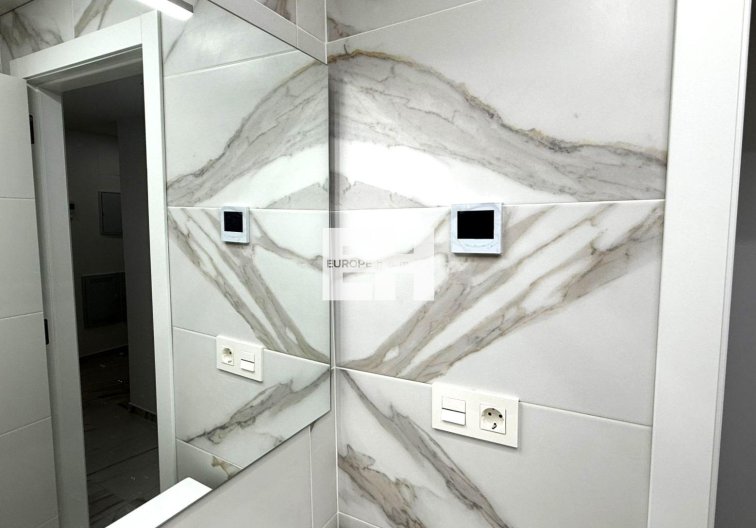 Herverkoop - Appartement - Torrevieja - Parque De Las Naciones