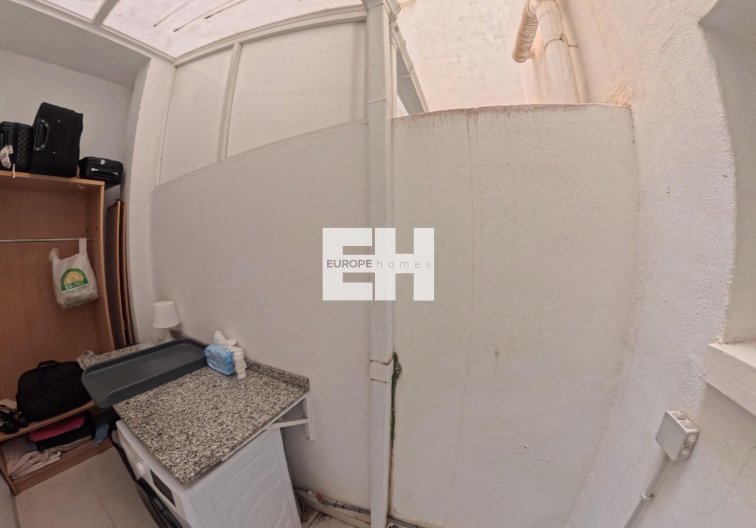 Segunda mano - Apartamento  - Torrevieja - Centro