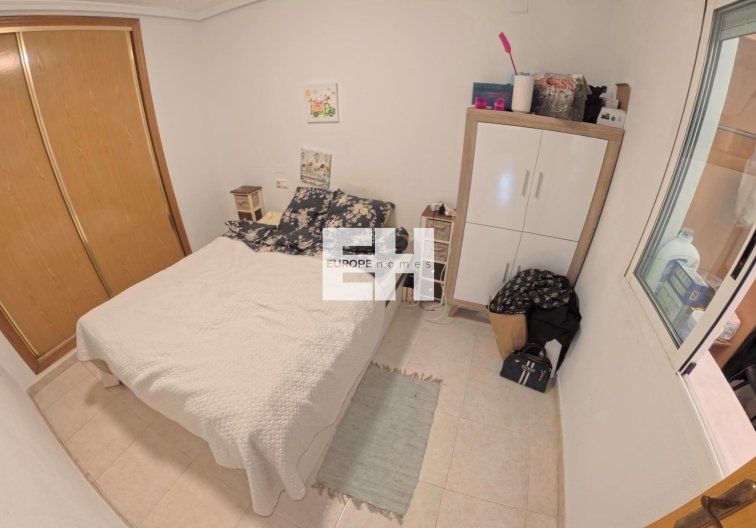 Segunda mano - Apartamento  - Torrevieja - Centro
