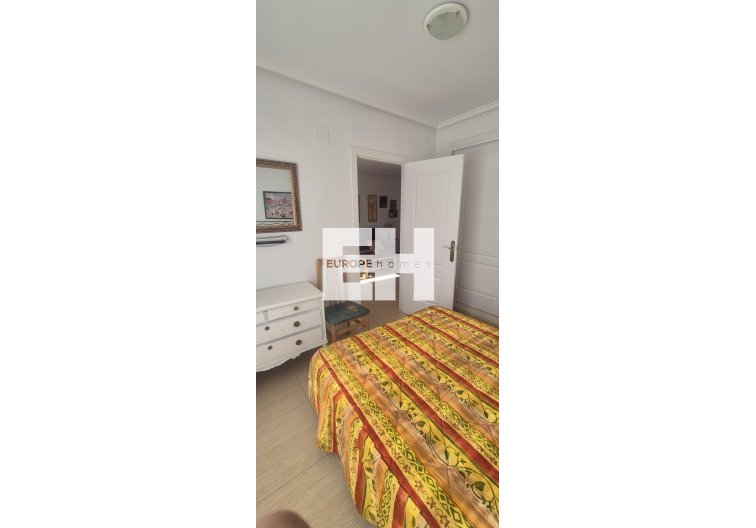 Segunda mano - Apartamento  - Torrevieja - La Mata Pueblo