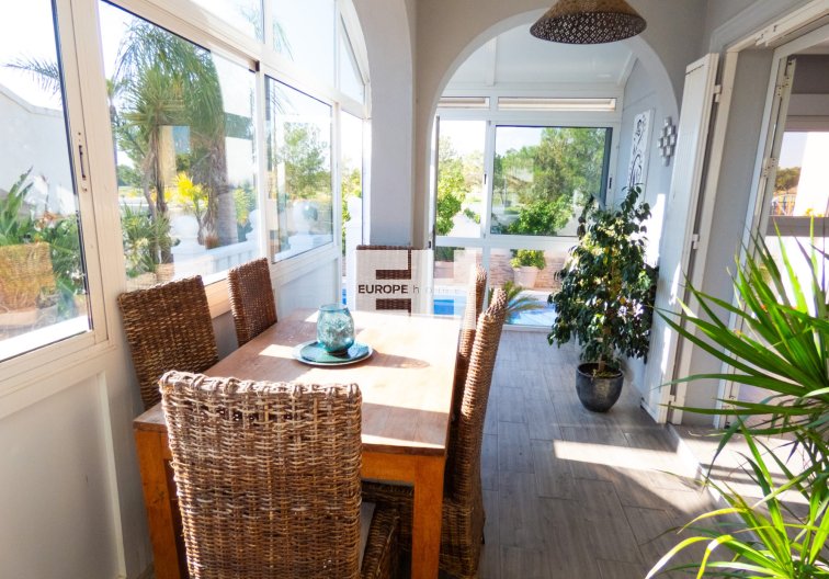 Segunda mano - villa - Playa Flamenca - Costa Blanca