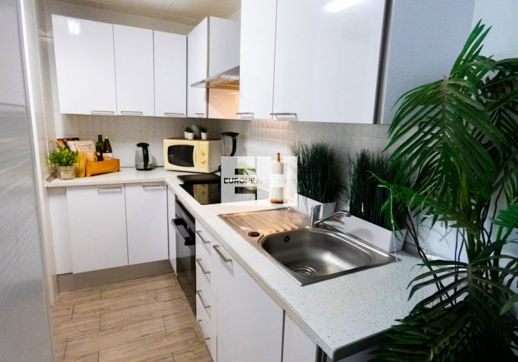 Segunda mano - villa - Playa Flamenca - Costa Blanca