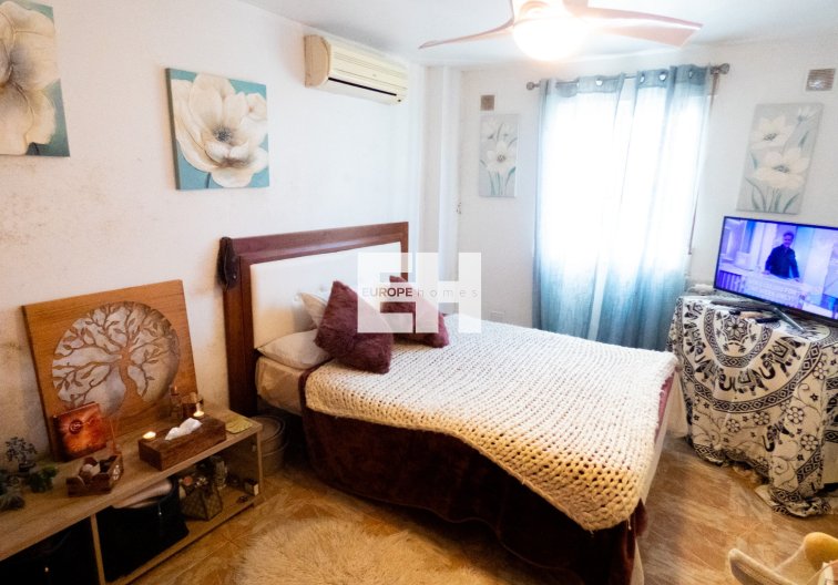 Segunda mano - villa - Playa Flamenca - Costa Blanca