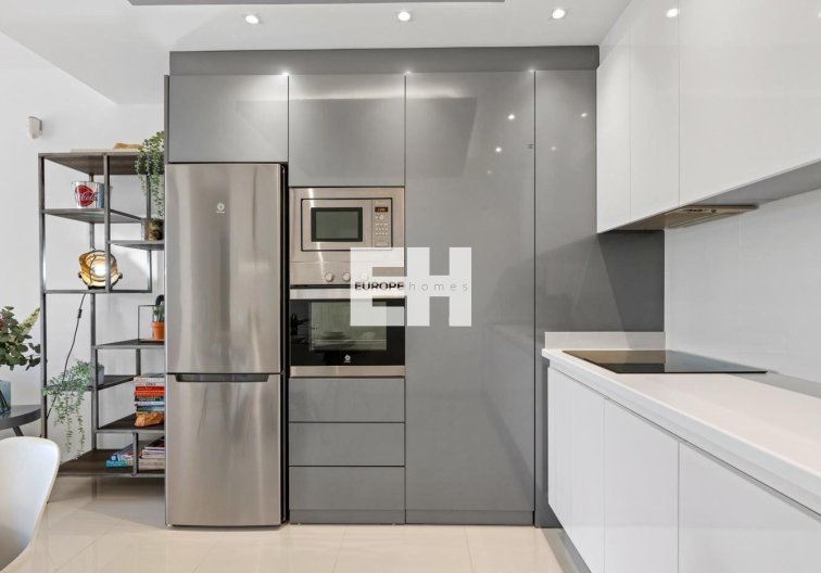 Segunda mano - Apartamento  - Pilar de la Horadada - Pueblo Latino