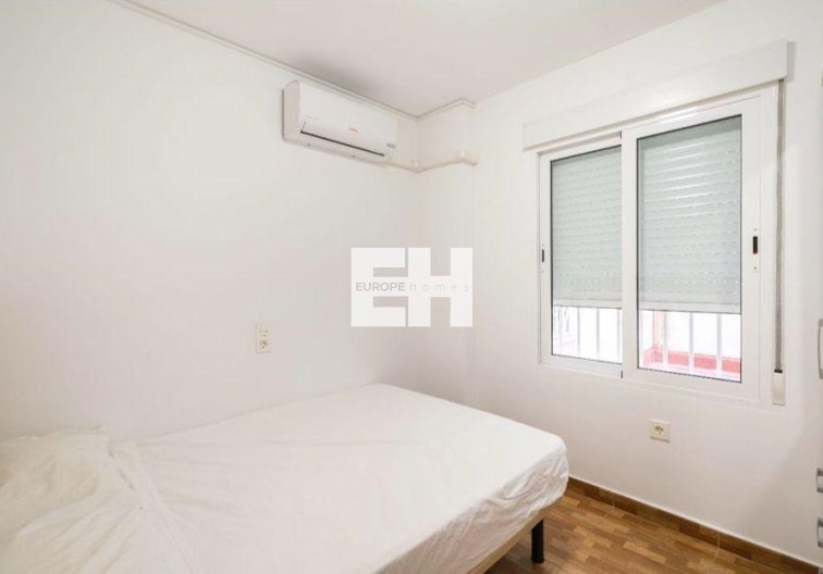 Resale - Apartment - Torrevieja - La Mata Pueblo