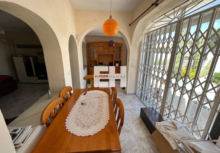 Segunda mano - town house - Torrevieja - Costa Blanca