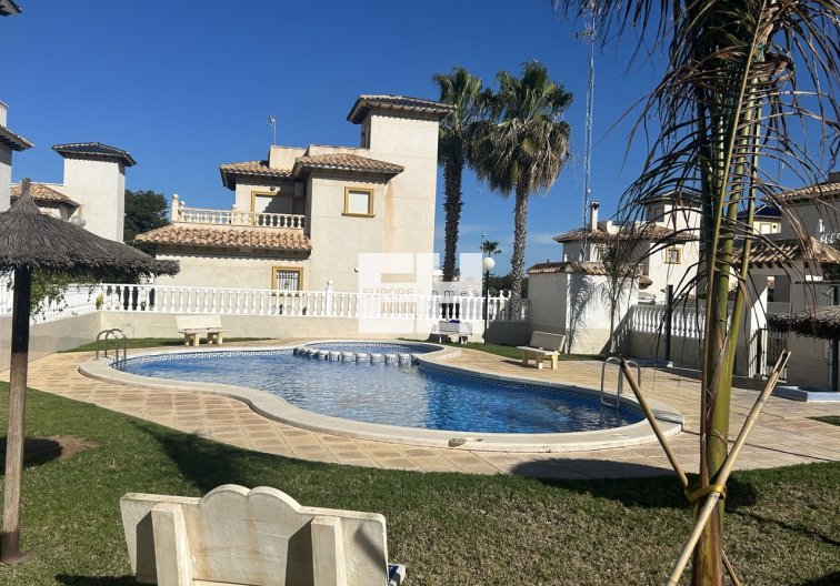 Segunda mano - town house - Cabo Roig - Costa Blanca