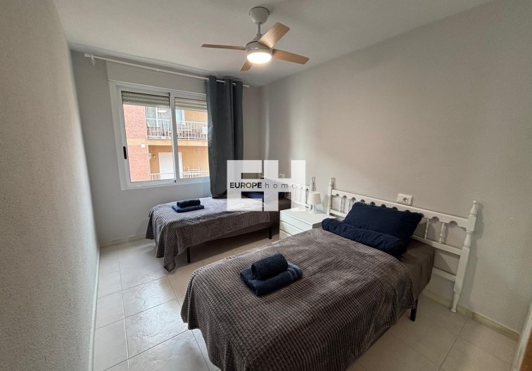 Segunda mano - Apartamento  - Torrevieja - Playa de los Naúfragos