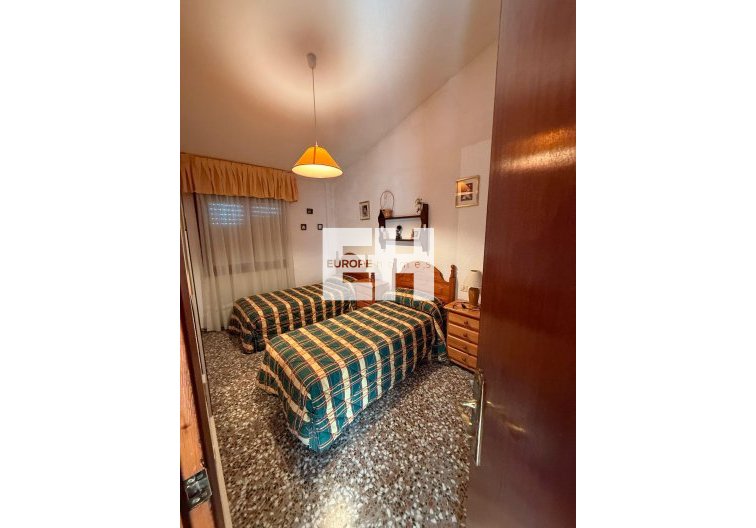 Resale - town house - Torrevieja - Costa Blanca