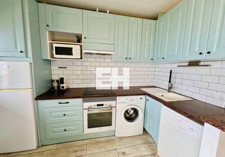 Segunda mano - Apartamento  - Torrevieja - Miramar - Torre Del Moro