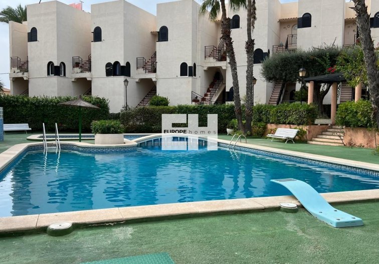 Segunda mano - Apartamento  - Torrevieja - Miramar - Torre Del Moro