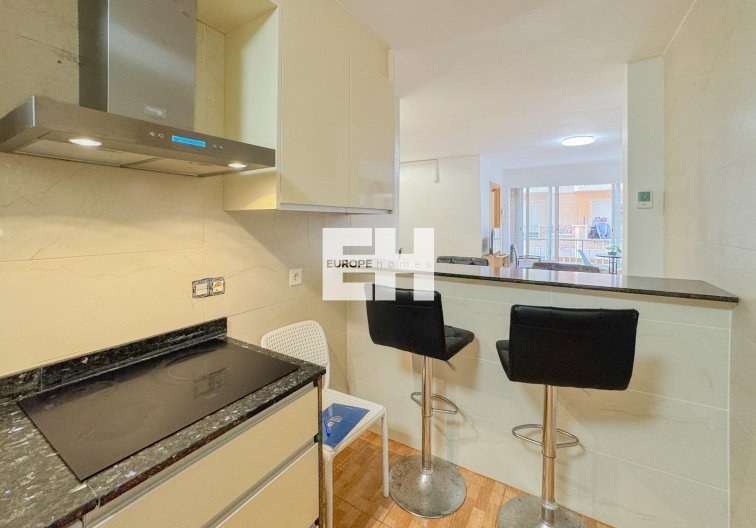 Segunda mano - Apartamento  - Torrevieja - La Mata Pueblo