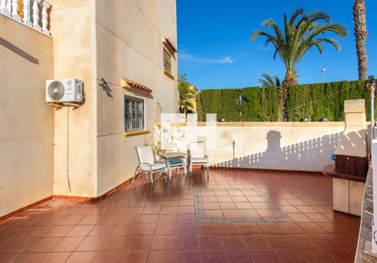 Segunda mano - town house - Orihuela Costa - Las Filipinas