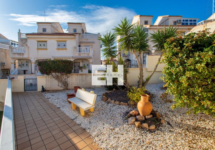 Segunda mano - town house - Orihuela Costa - Las Filipinas