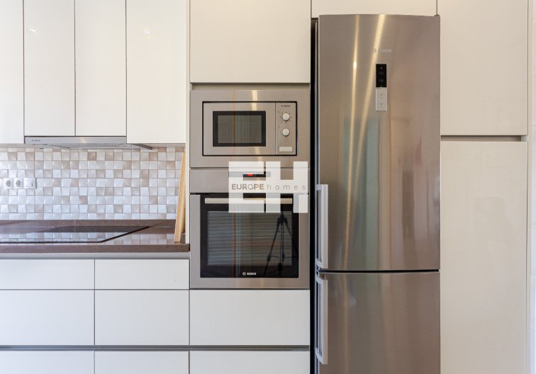 Resale - villa - Orihuela Costa - Costa Blanca