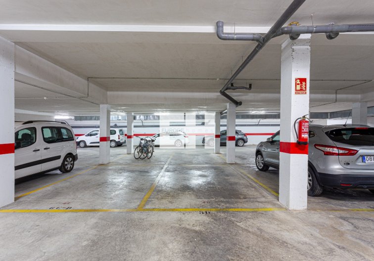 Resale - villa - Orihuela Costa - Costa Blanca