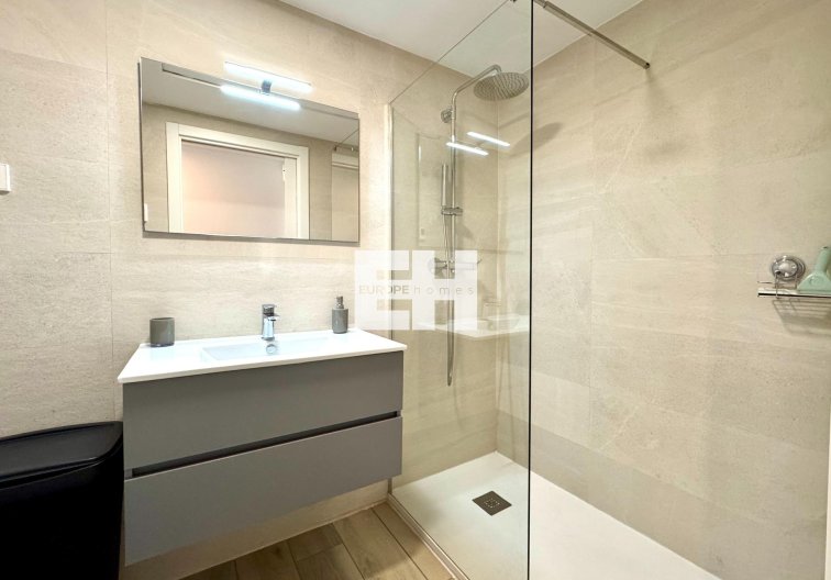 Revente - Appartement - Los Alcázares - Dolores De Pacheco-santa Rosalía