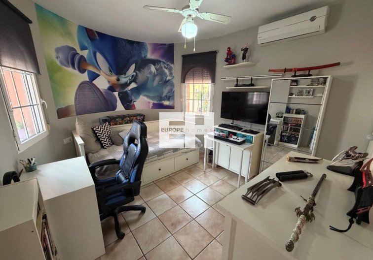 Herverkoop - villa - Orihuela Costa - Playa Flamenca