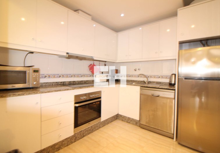 Segunda mano - Apartamento  - Torrevieja - Centro