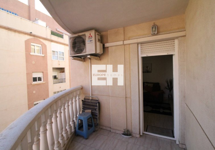 Segunda mano - Apartamento  - Torrevieja - Centro