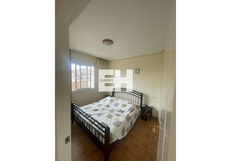 Resale - Semi Detached - Torrevieja - Aguas Nuevas