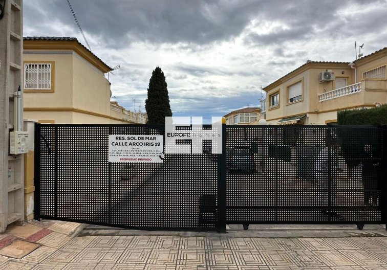 Segunda mano - Bungalow - Orihuela Costa - Los Almendros-la Florida