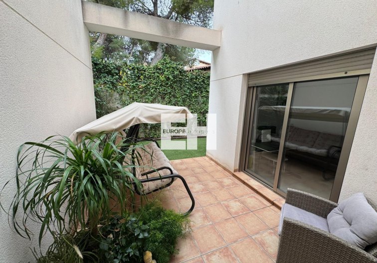 Herverkoop - town house - Torrevieja - Punta Prima