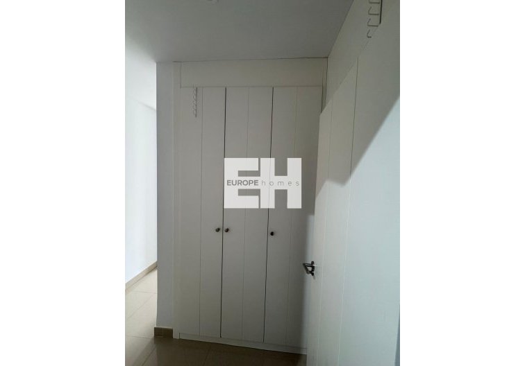 Herverkoop - town house - Torrevieja - Punta Prima