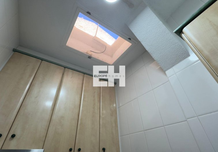 Segunda mano - town house - Torrevieja - Centro