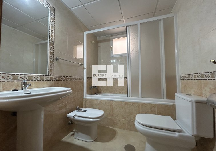 Resale - Apartment - 2778 - Inland