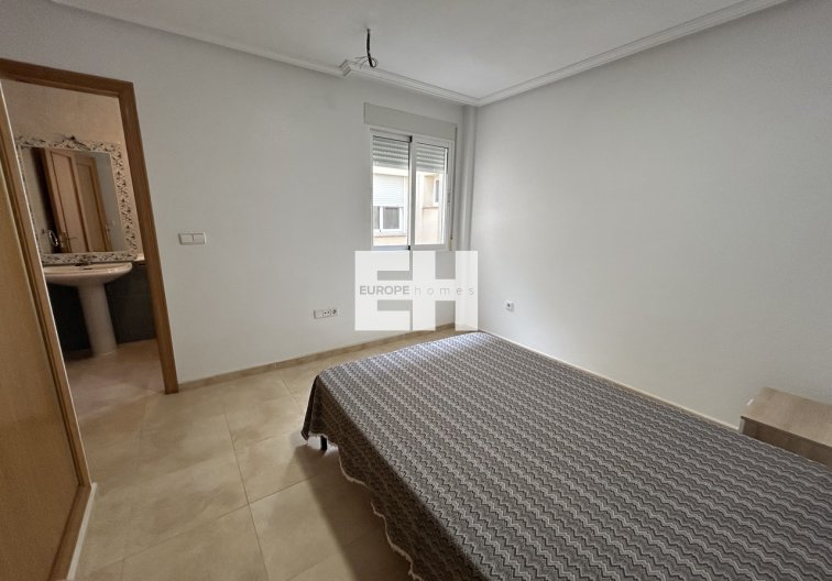 Resale - Apartment - 2778 - Inland