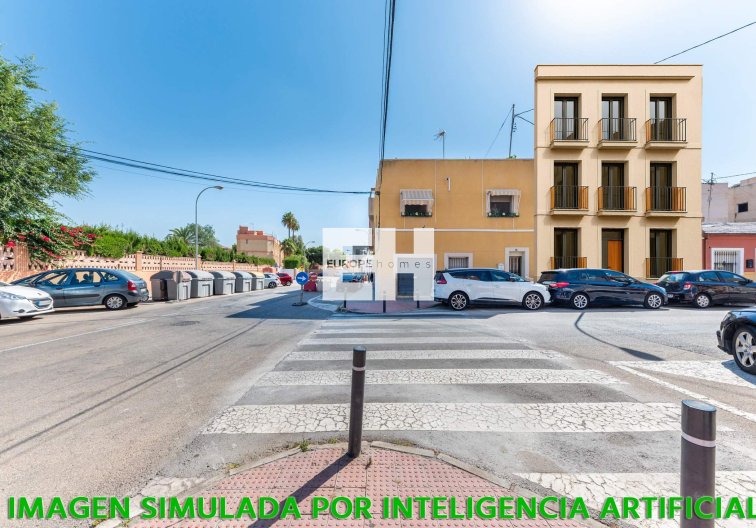 Resale - town house - Alicante - San Agustín