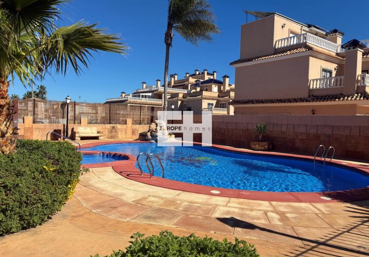 Segunda mano - Apartamento  - Orihuela Costa - Costa Blanca