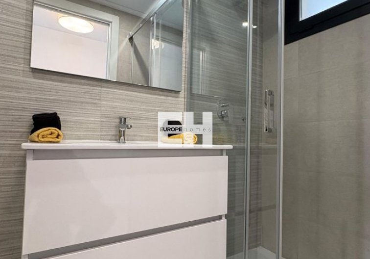 Resale - Apartment - Orihuela Costa - Costa Blanca