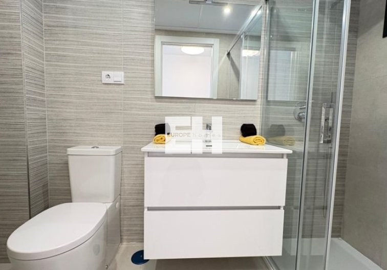 Resale - Apartment - Orihuela Costa - Costa Blanca