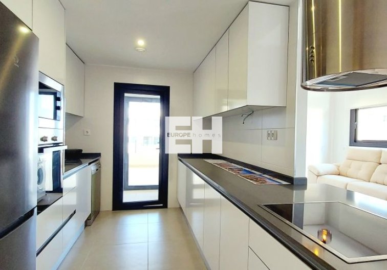 Resale - Apartment - Orihuela Costa - Costa Blanca