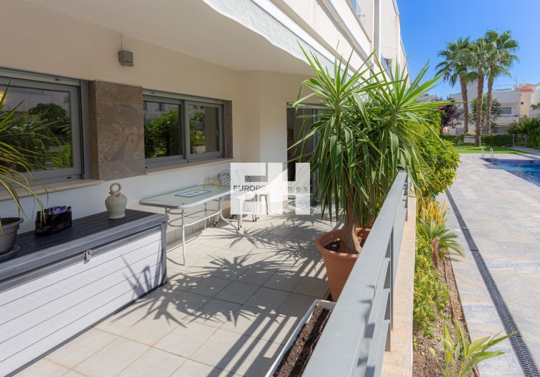 Segunda mano - Apartamento  - Torrevieja - Costa Blanca