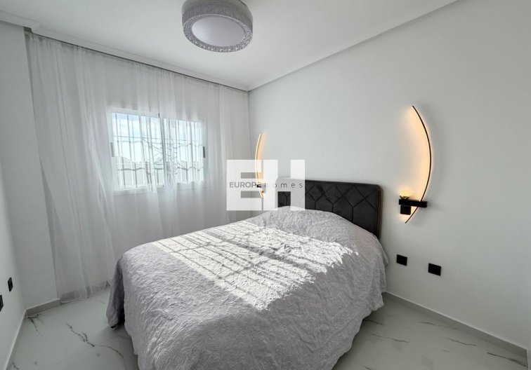 Segunda mano - Apartamento  - Orihuela Costa - Playa Flamenca Norte