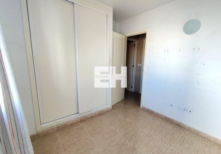 Resale - Apartment - Torrevieja - Centro