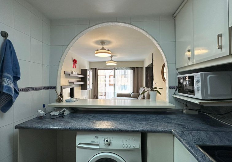 Herverkoop - Appartement - Torrevieja - Centro