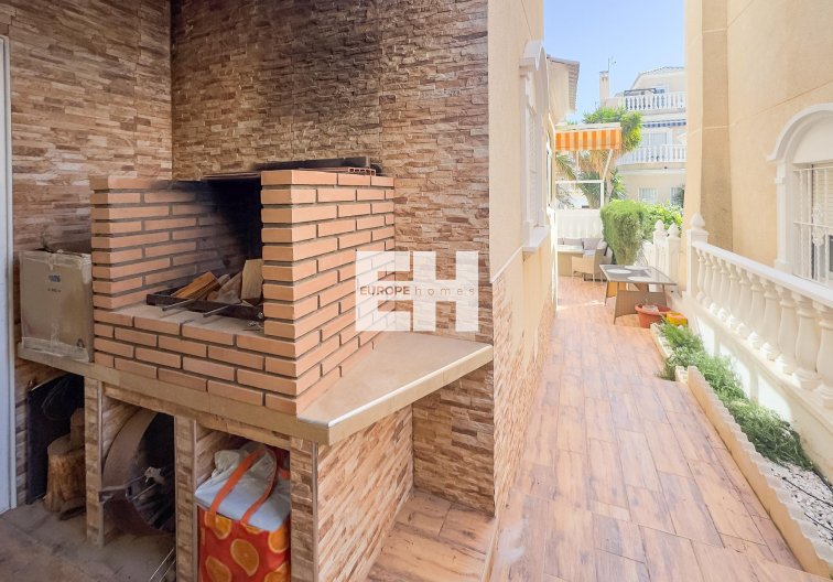 Segunda mano - villa - Orihuela Costa - Los Almendros-la Florida