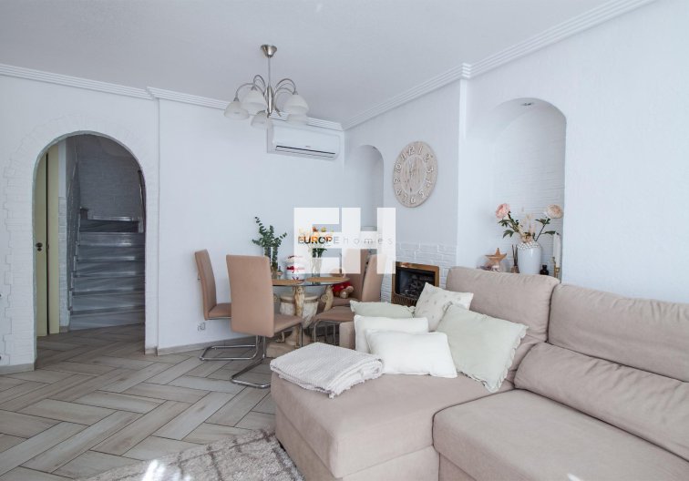 Segunda mano - villa - Orihuela Costa - Los Almendros-la Florida