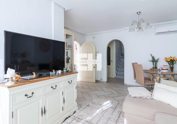 Segunda mano - villa - Orihuela Costa - Los Almendros-la Florida