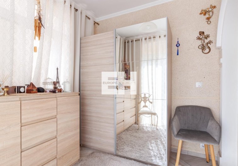 Segunda mano - villa - Orihuela Costa - Los Almendros-la Florida